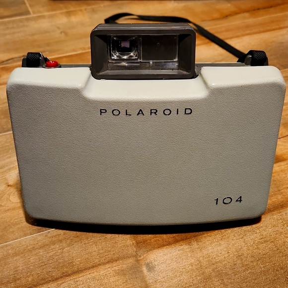 Vintage Polaroid 104 camera - Picture 1 of 8